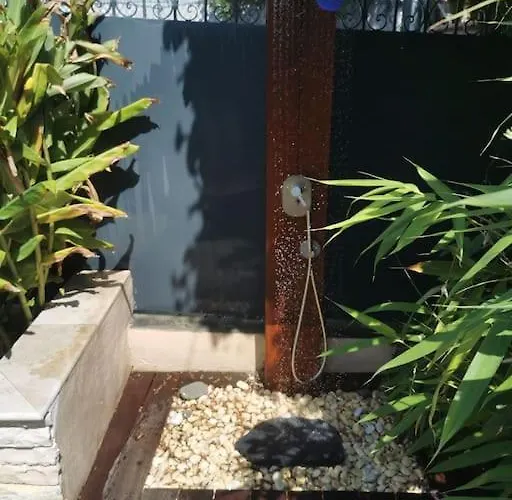 Villa La Petite Nicoise Au Jacuzzi A 3 Min De La Nice
